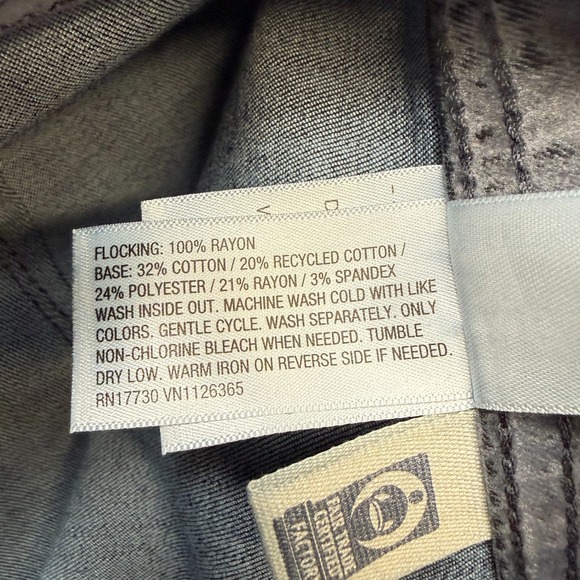 Universal Thread Sailor Wide Leg Jeans Womens 6R Gray Flocked Marbled High Rise - Picture 10 of 15